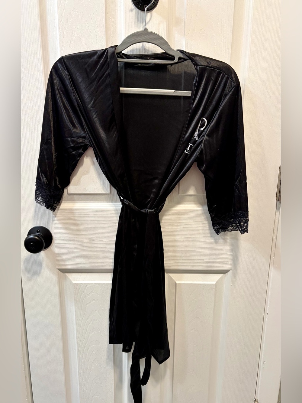 Predire Paris Black Satin Lace-Trim Robe - Women Intimates & Sleepwear - Small